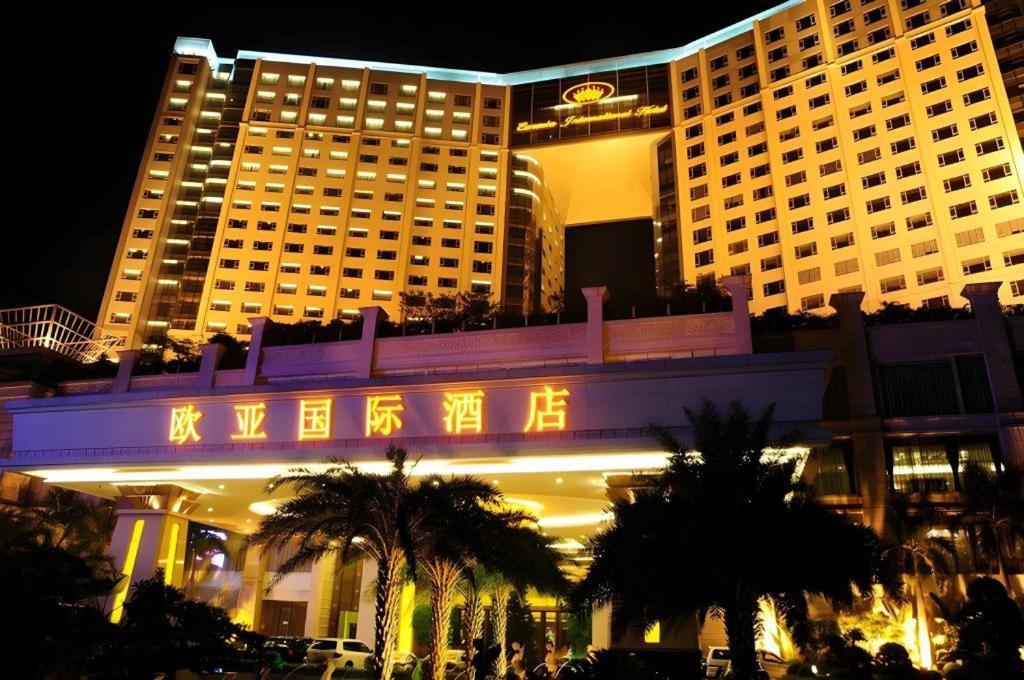 Eurasia International Hotel Dongguan  Exterior foto